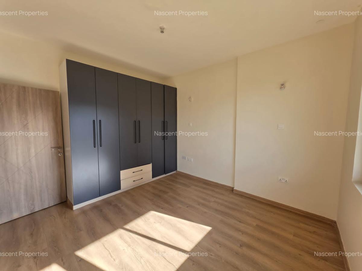 5 Bed Apartment with En Suite in Parklands - 2