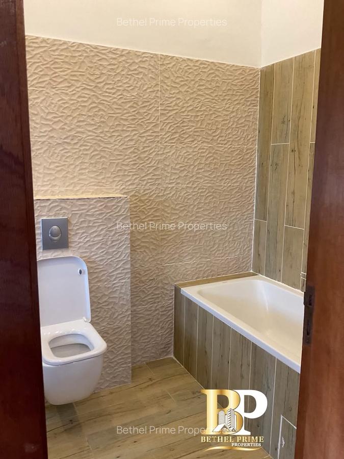 6 Bed Villa with En Suite in Runda - 17