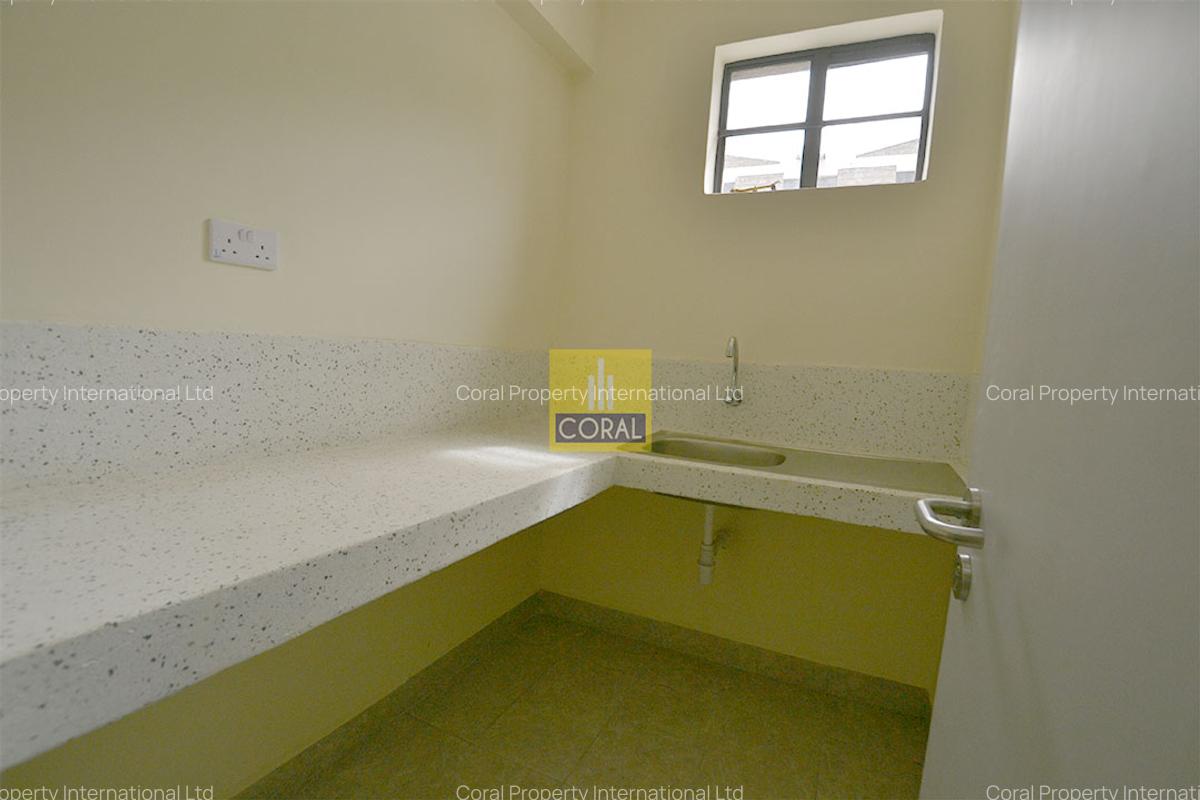 Warehouse with Service Charge Included in Ruaraka - 6