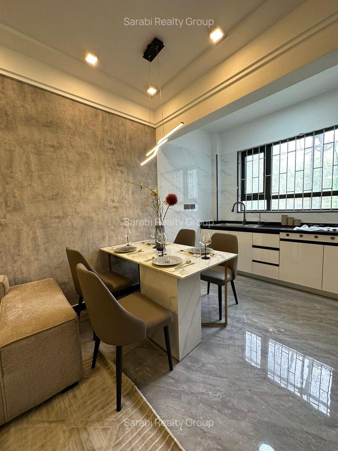 1 Bed Apartment with En Suite in Lavington - 2