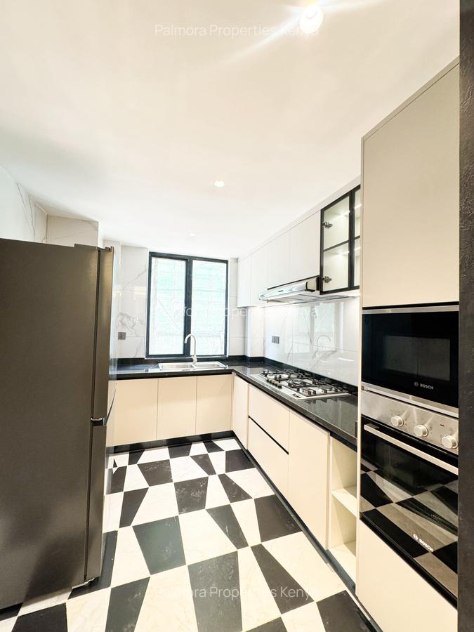 4 Bed Apartment with En Suite in Westlands Area - 11