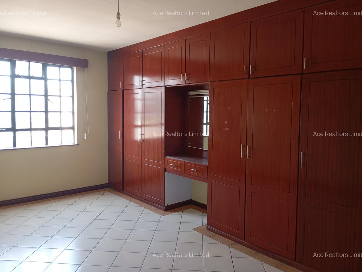 3 Bed Apartment with En Suite at Ngara Road - 7