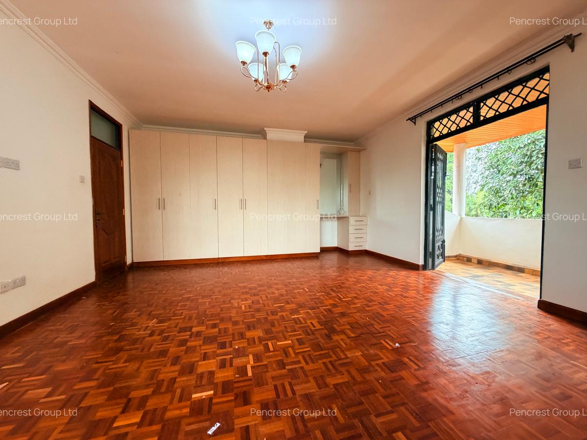 5 Bed House with En Suite at Runda - 5