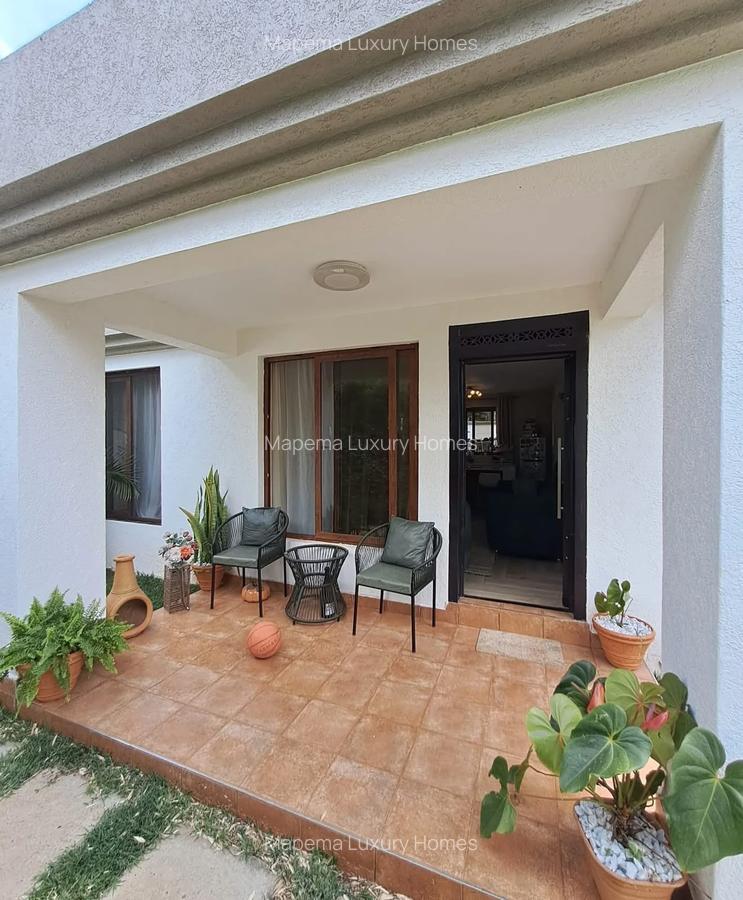 2 Bed House with En Suite at Karen - 2