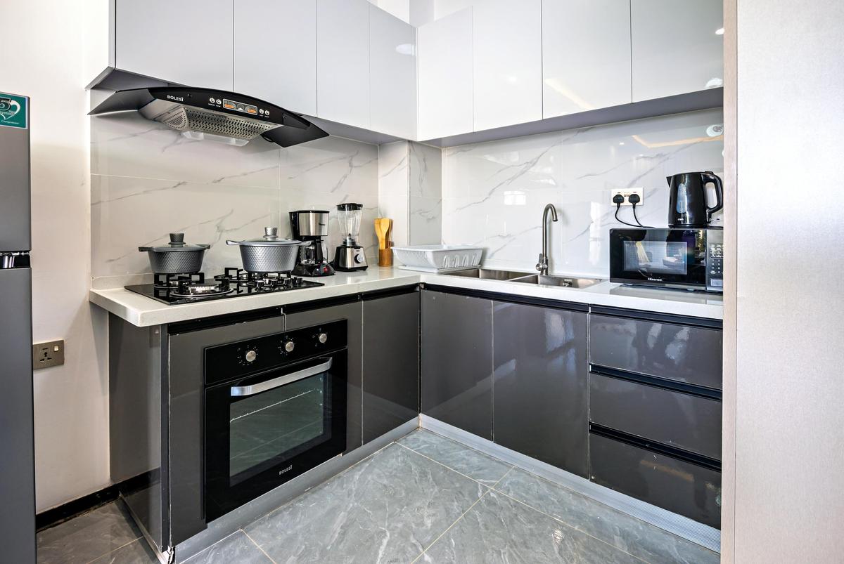 Serviced 1 Bed Apartment with En Suite at Kileleshwa - 7