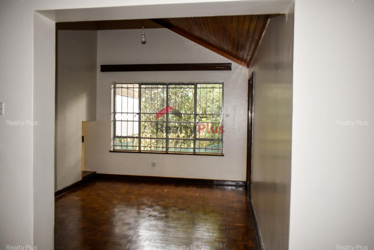 3 Bed Villa with En Suite in Kileleshwa - 7