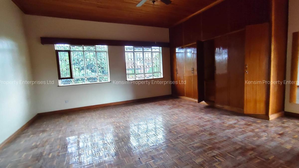 5 Bed House with En Suite in Nyari - 9