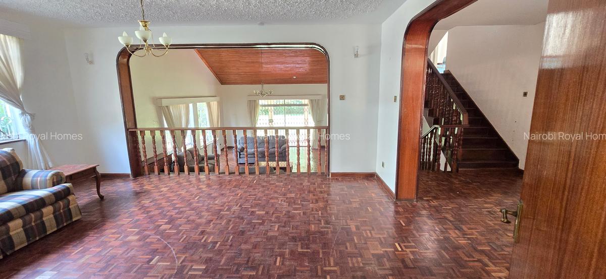 5 Bed House with En Suite at Kyuna Crescent - 7