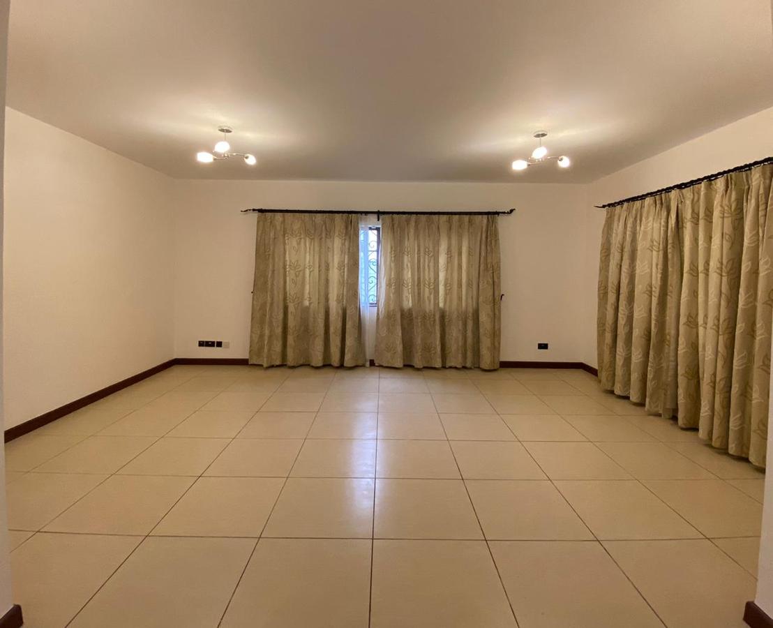 3 Bed Townhouse with En Suite at Mpaka Road - 6