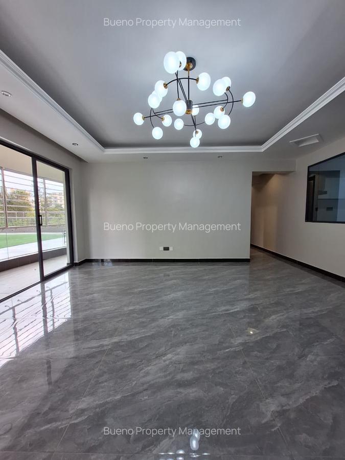 3 Bed Apartment with En Suite in Lavington - 15