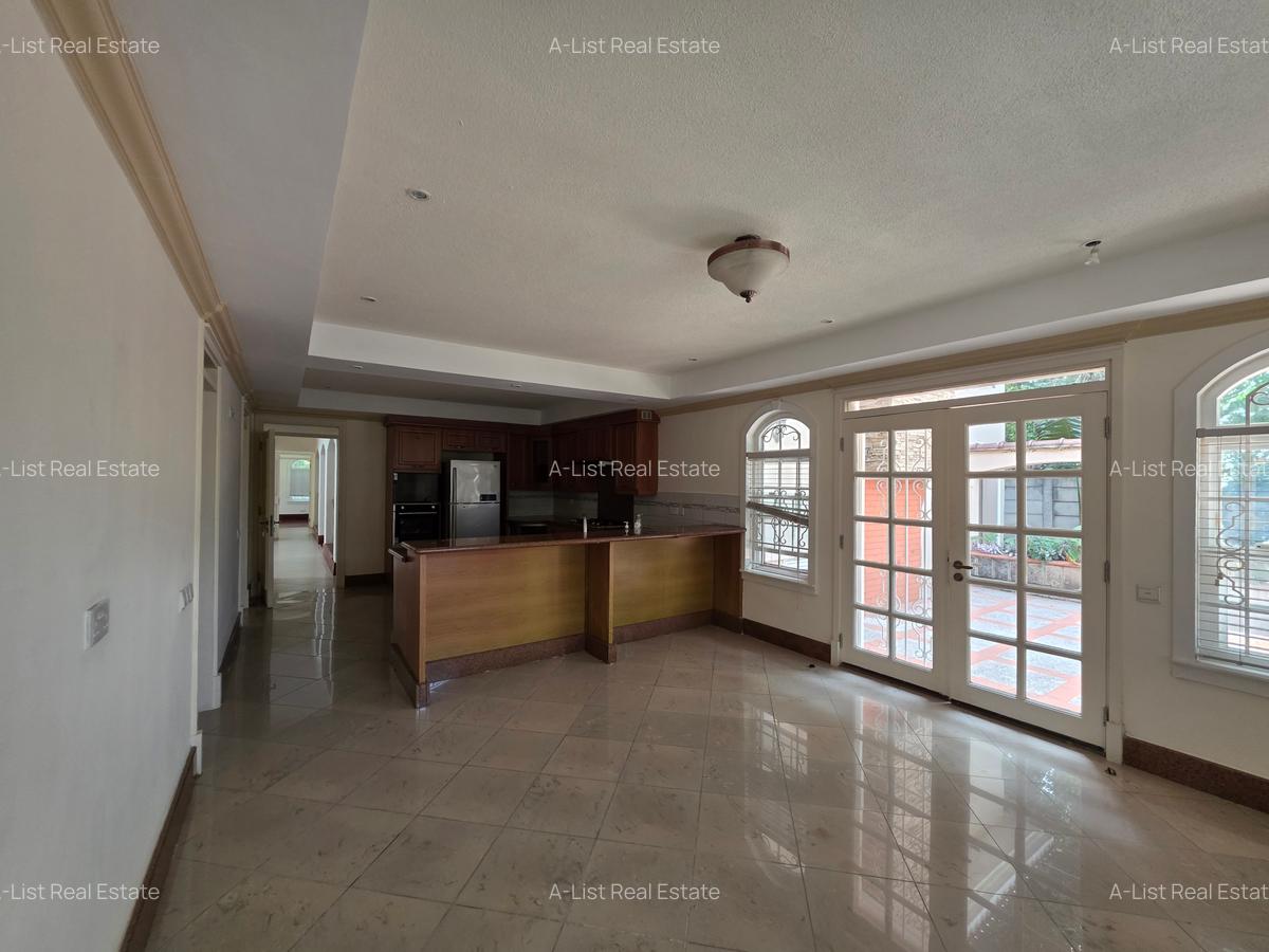 4 Bed Townhouse with En Suite at Kitisuru Road - 9