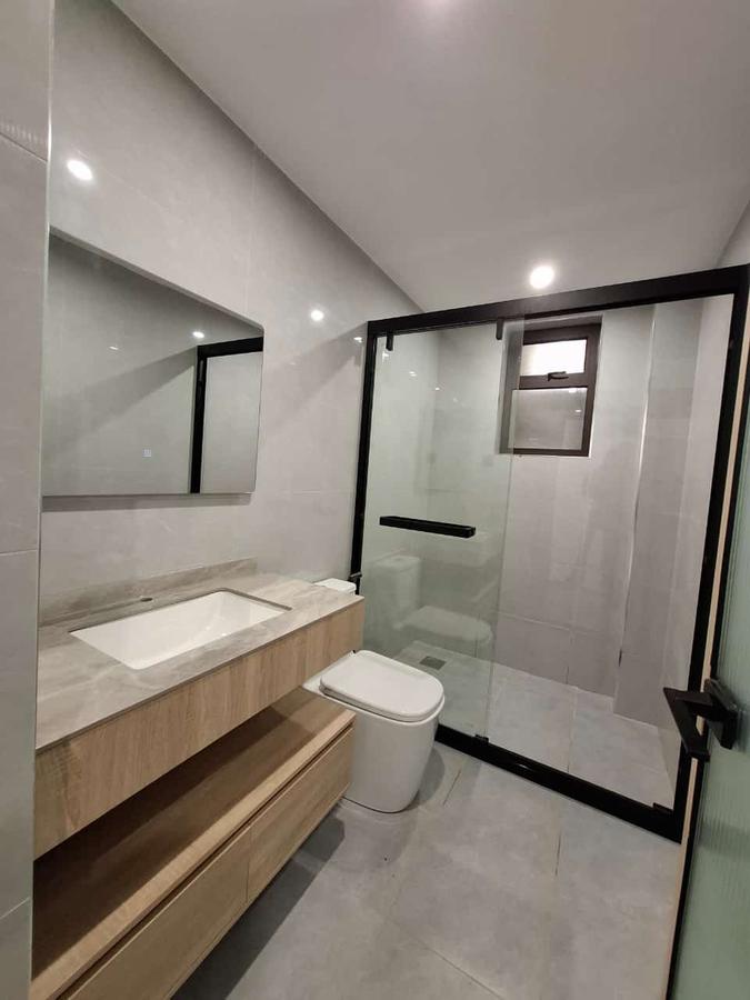 3 Bed Apartment with En Suite in Westlands Area - 9
