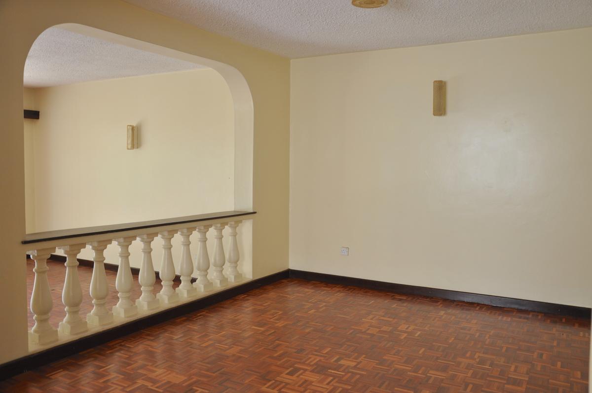 4 Bed Townhouse with En Suite at Peponi Road - 5