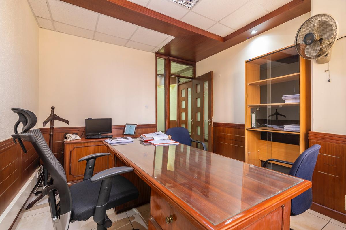 Office in Kilimani - 4