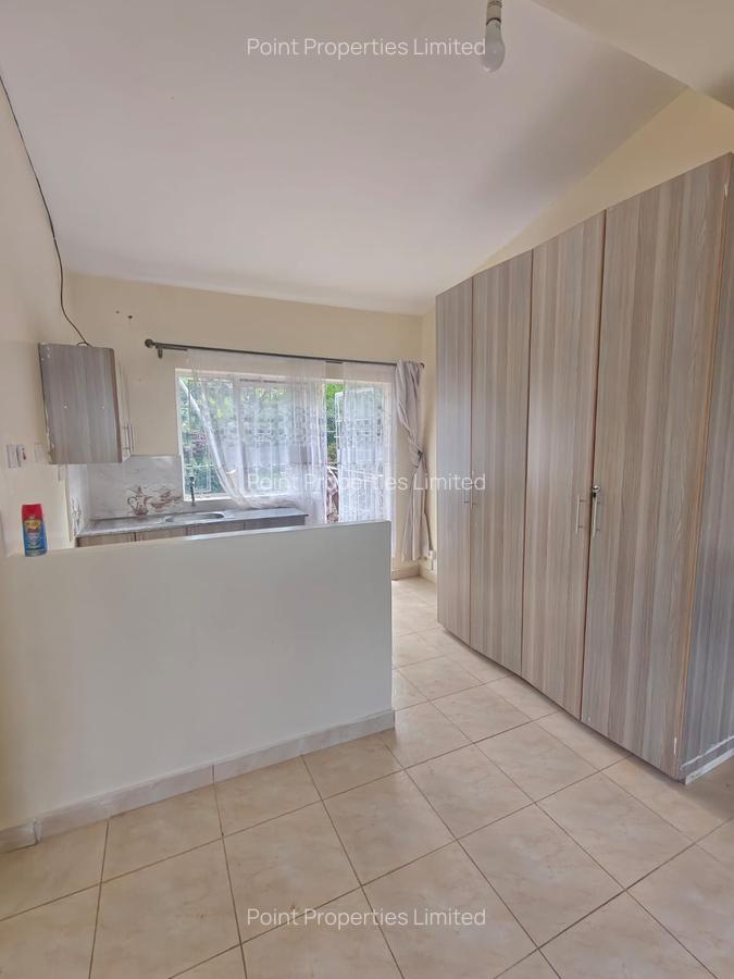 Bedsitter in Karen - 6