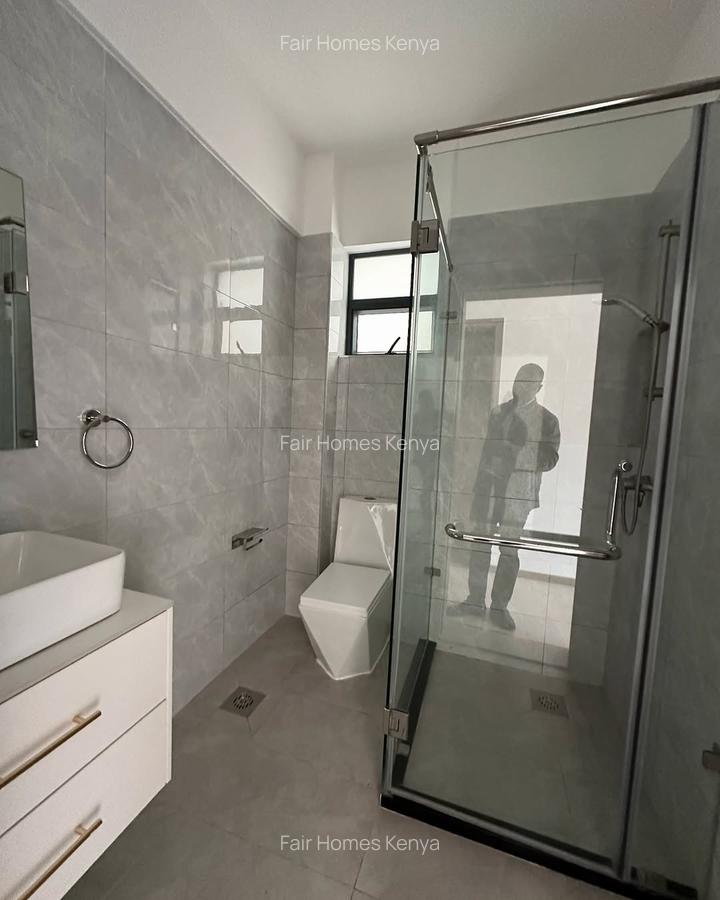 4 Bed Apartment with En Suite at Oledume Road - 18