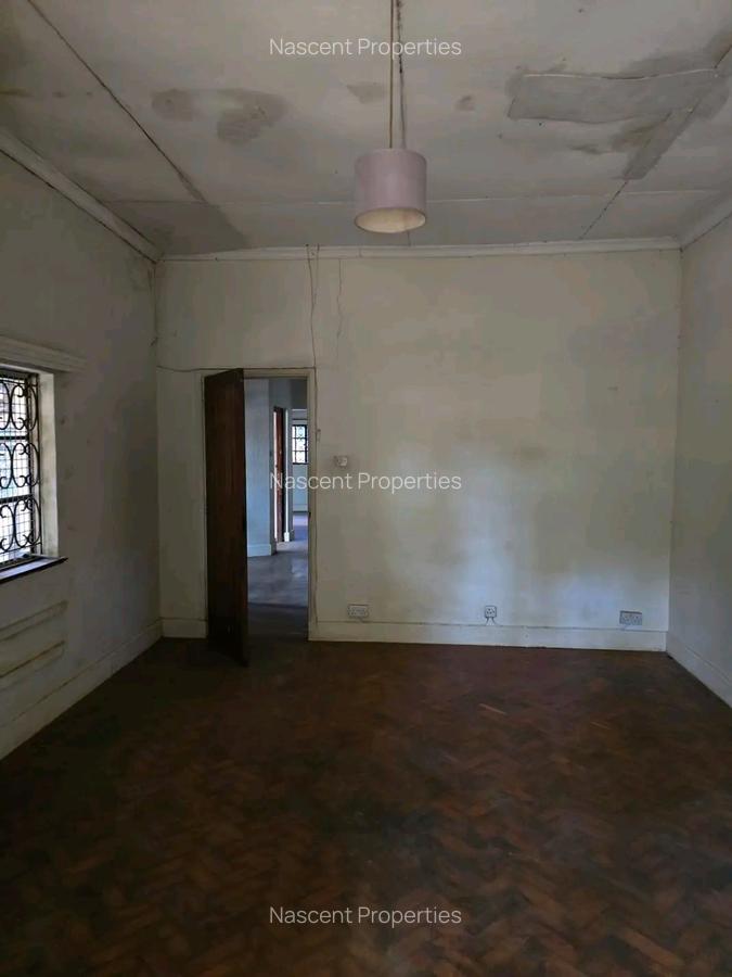 3 Bed House with En Suite in Spring Valley - 7