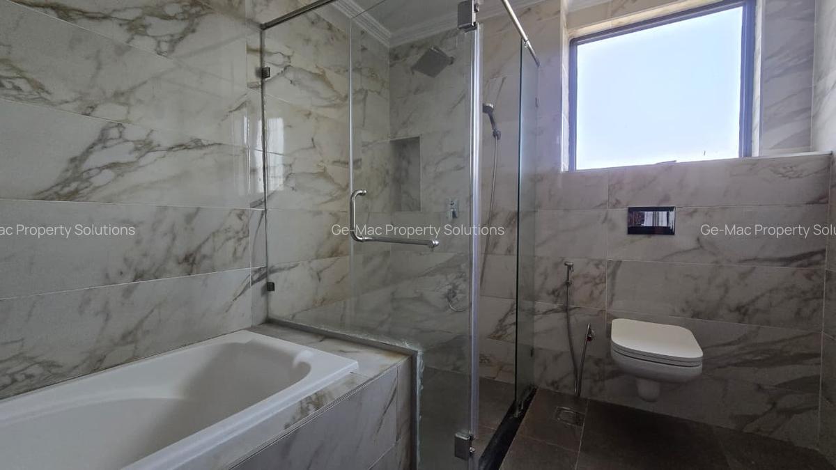 3 Bed Apartment with En Suite in Kileleshwa - 10