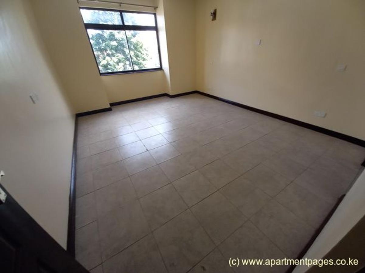 3 Bed Apartment with En Suite at Gitanga Road - 14