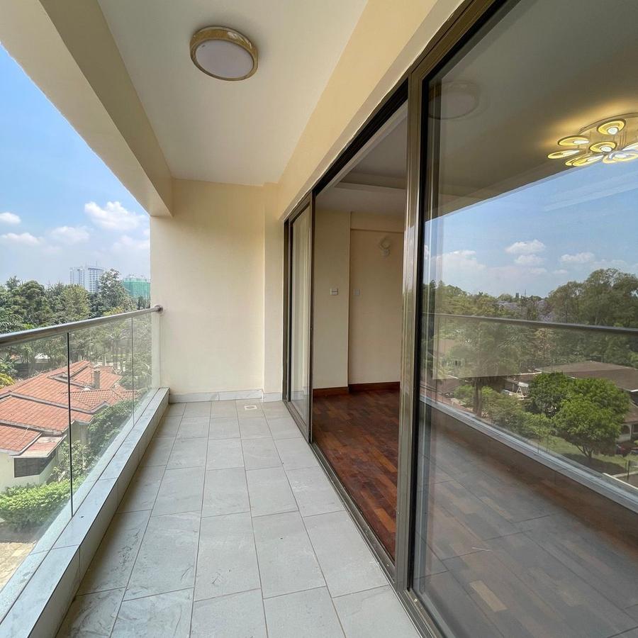 4 Bed Apartment with En Suite at Othaya Road - 1