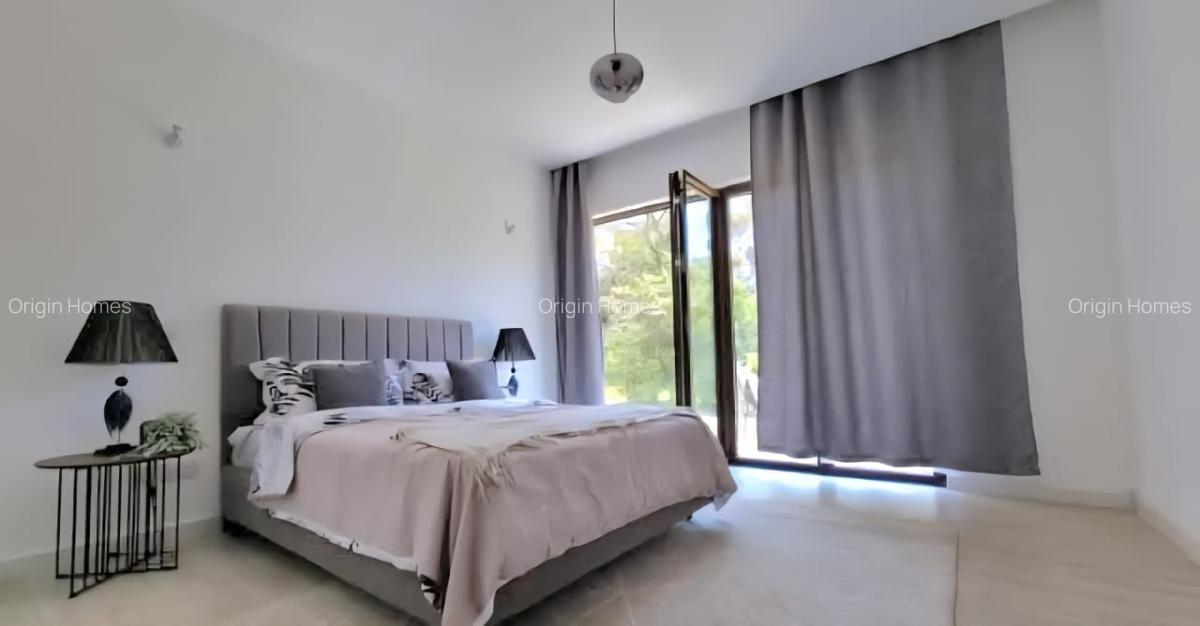 5 Bed Townhouse with En Suite at Karen - 13