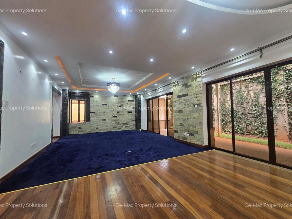 5 Bed Townhouse with Staff Quarters in Kileleshwa - 3
