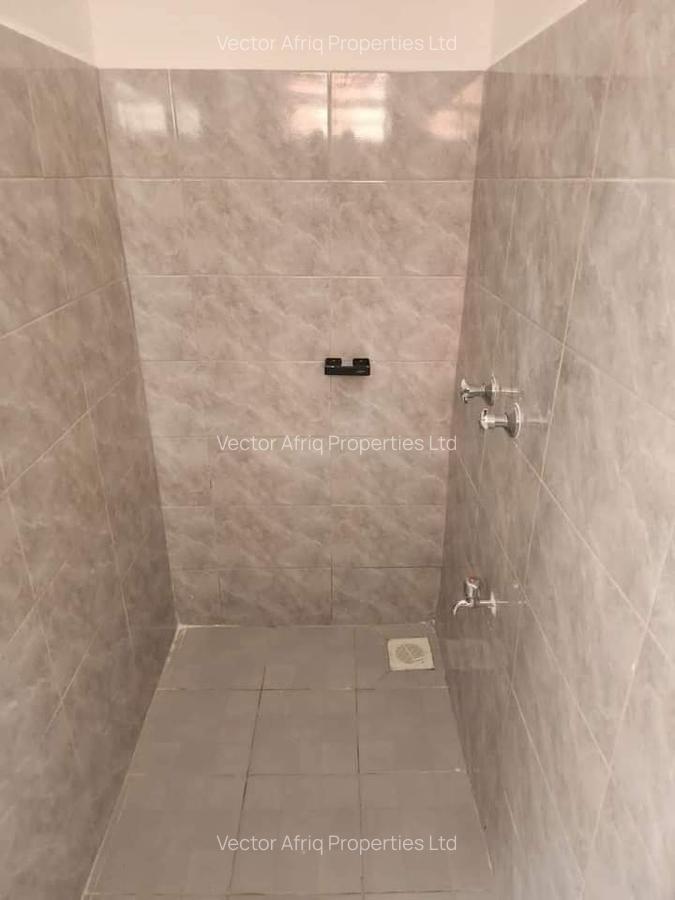 3 Bed House with En Suite at Acacia - 10