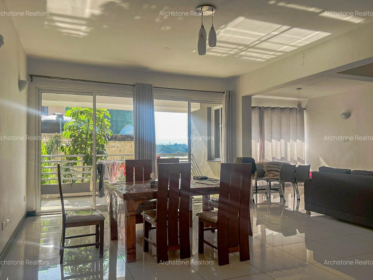 3 Bed Apartment with En Suite in Parklands - 8