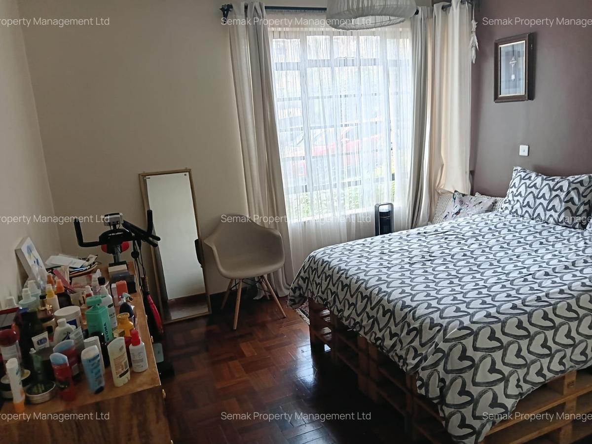 2 Bed Apartment with En Suite at Riverside Drive - 7