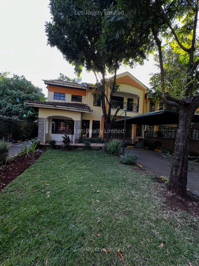 4 Bed Townhouse with En Suite in Lavington - 1
