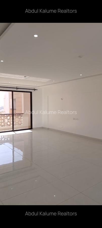 Serviced 3 Bed Apartment with En Suite at Nyali - 11