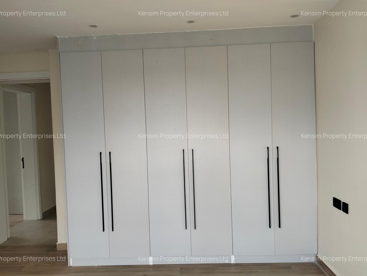 3 Bed Apartment with En Suite in Spring Valley - 14