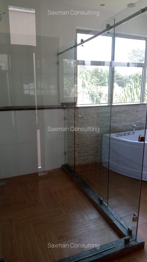 6 Bed House with En Suite in Karen - 9