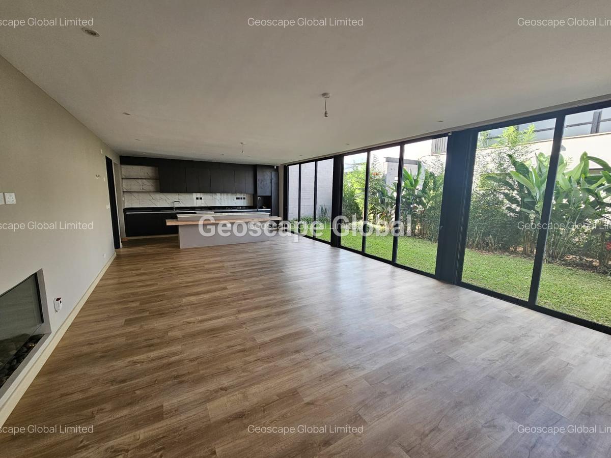 4 Bed House with En Suite at Kiambu - 11