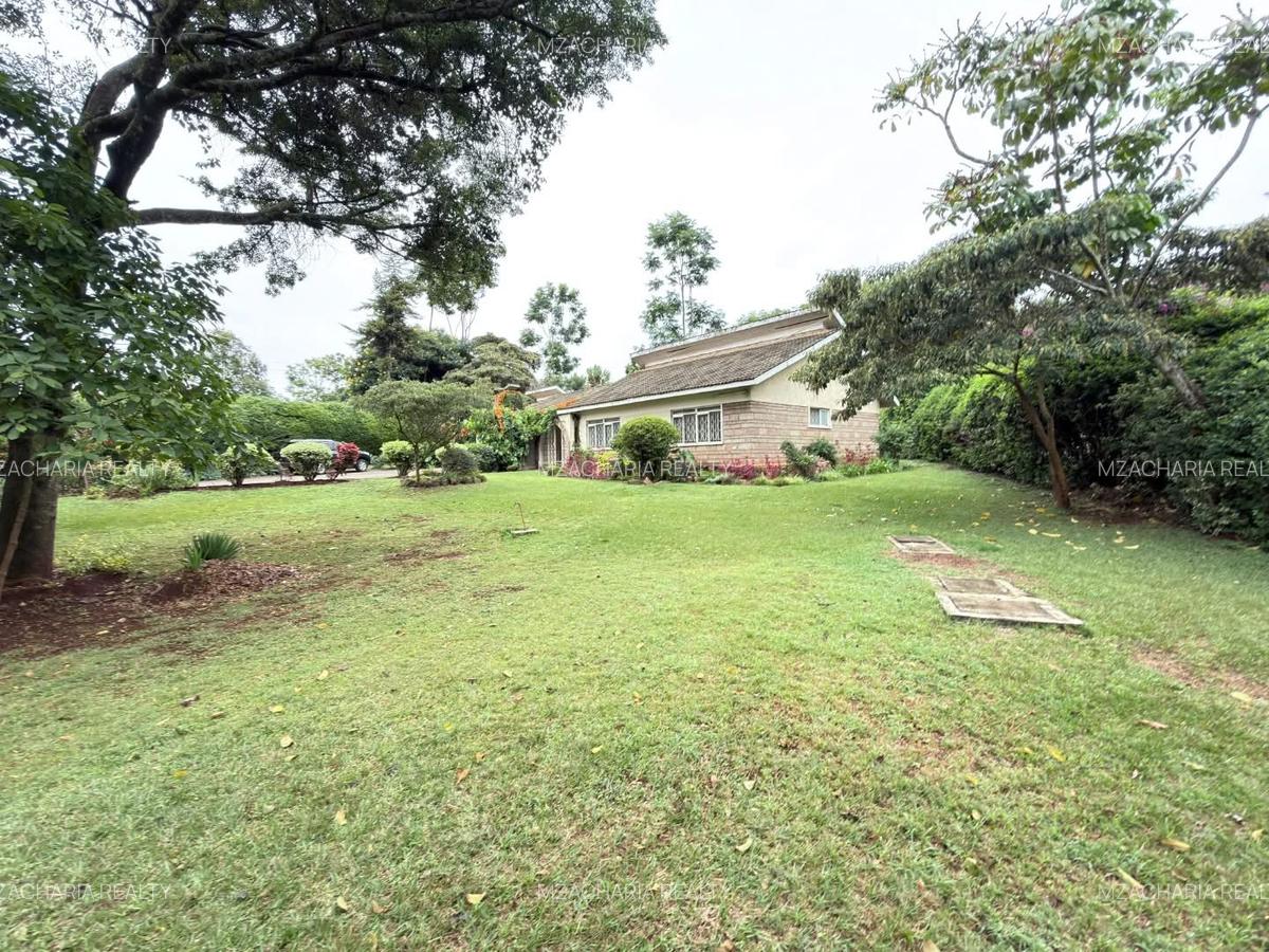 0.5 ac Land in Rosslyn - 2