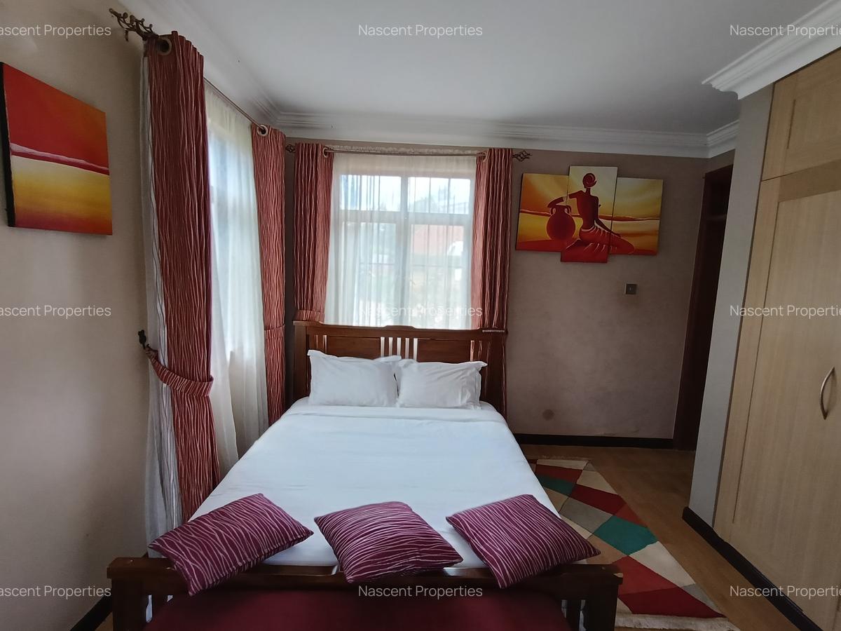 4 Bed House with En Suite in Runda - 12