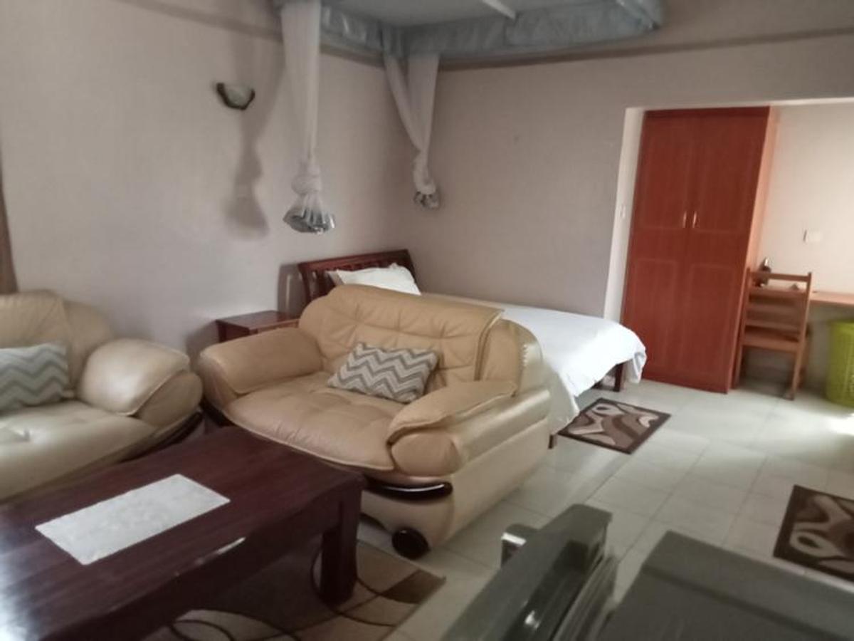 Serviced Studio Apartment with En Suite in Kilimani - 8