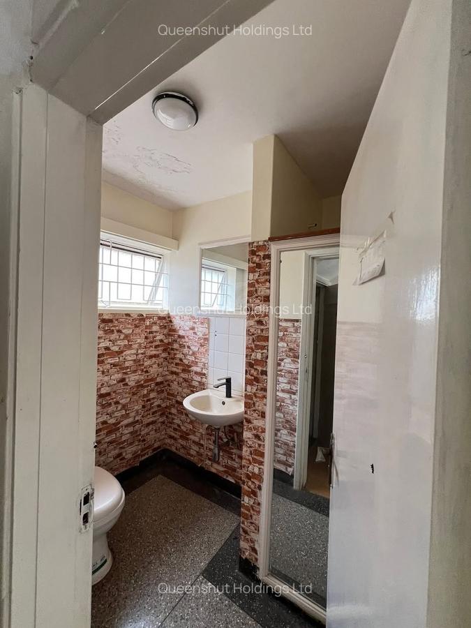 Commercial Property with Service Charge Included in Ngong Road - 8