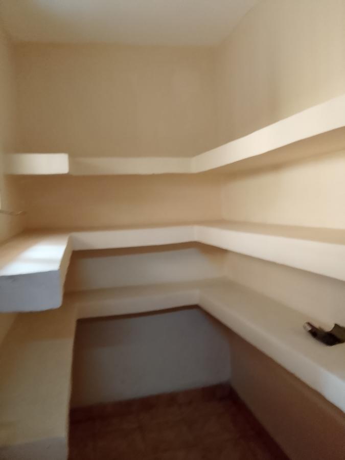 5 Bed Townhouse with En Suite at Lavington - 6