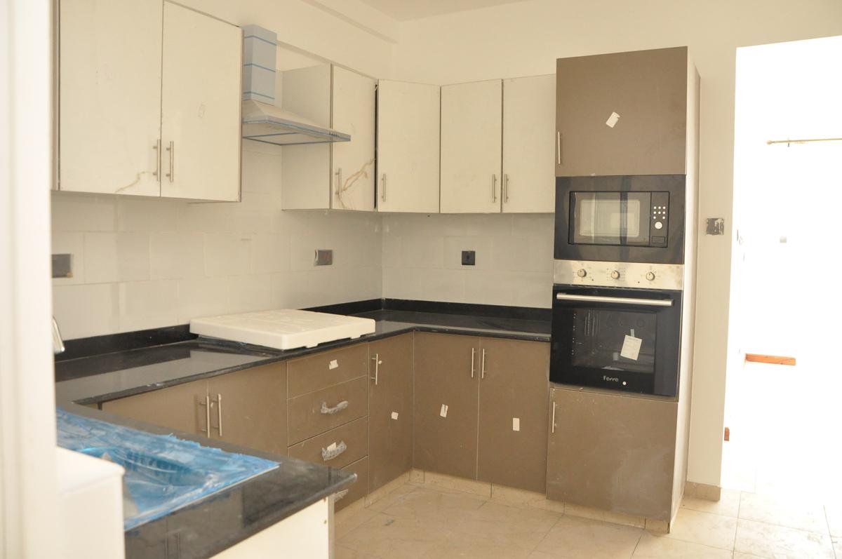 3 Bed Apartment with En Suite at Kiambu Road - 4