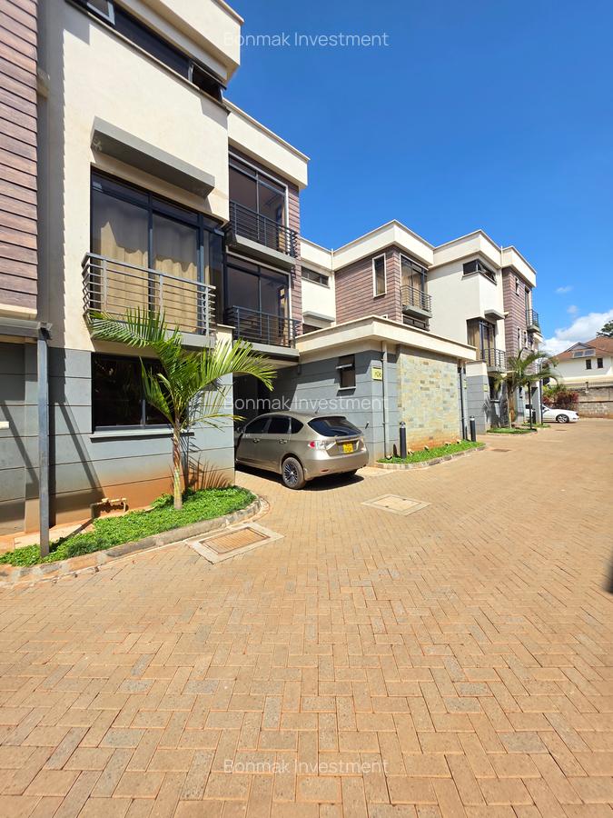 4 Bed Townhouse with En Suite at Loresho. - 3
