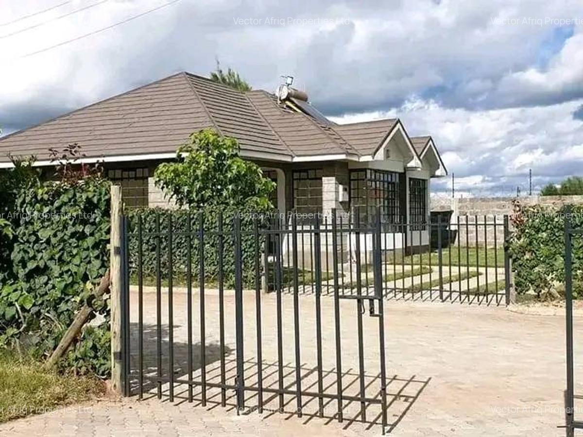 3 Bed House with En Suite at Acacia - 10