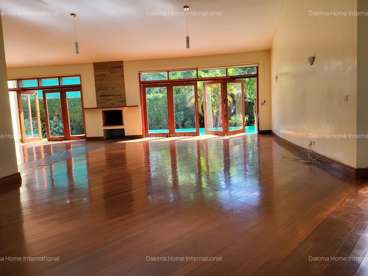 4 Bed House with En Suite in Runda - 5