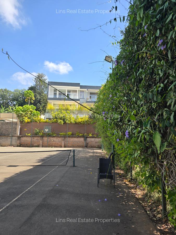 4 Bed Townhouse with En Suite in Westlands Area - 6