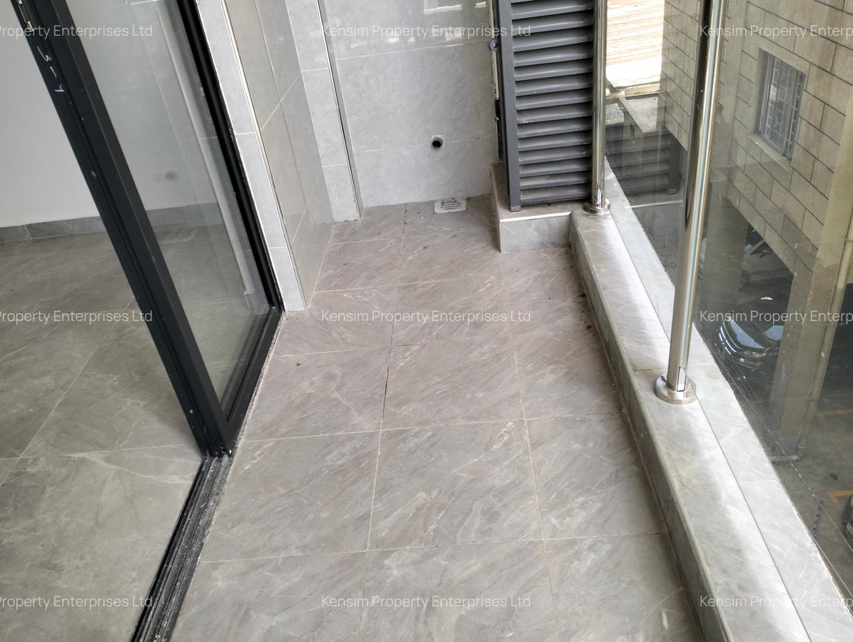 2 Bed Apartment with En Suite in Kilimani - 12
