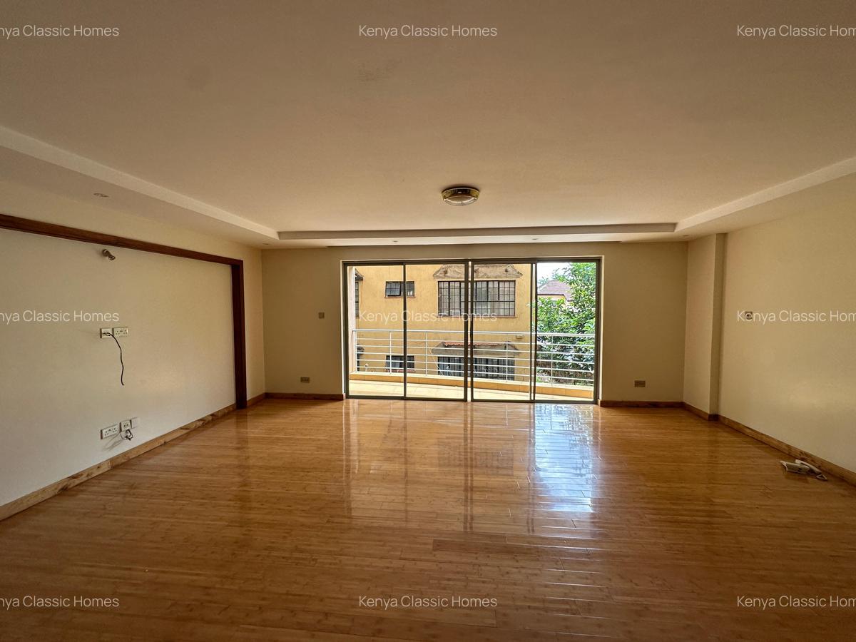 4 Bed Apartment with En Suite at Lavington - 2