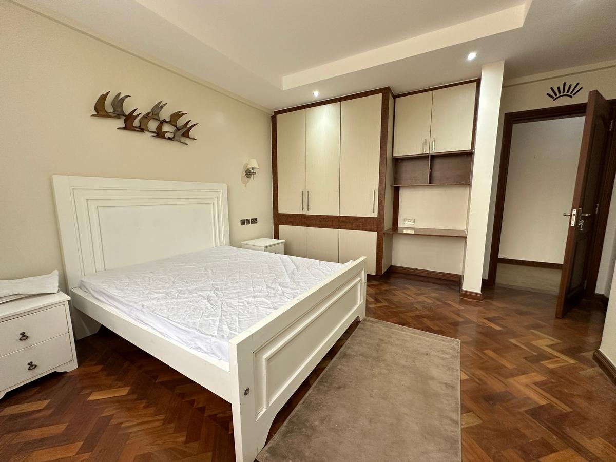 Serviced 3 Bed Apartment with En Suite in Riverside - 9