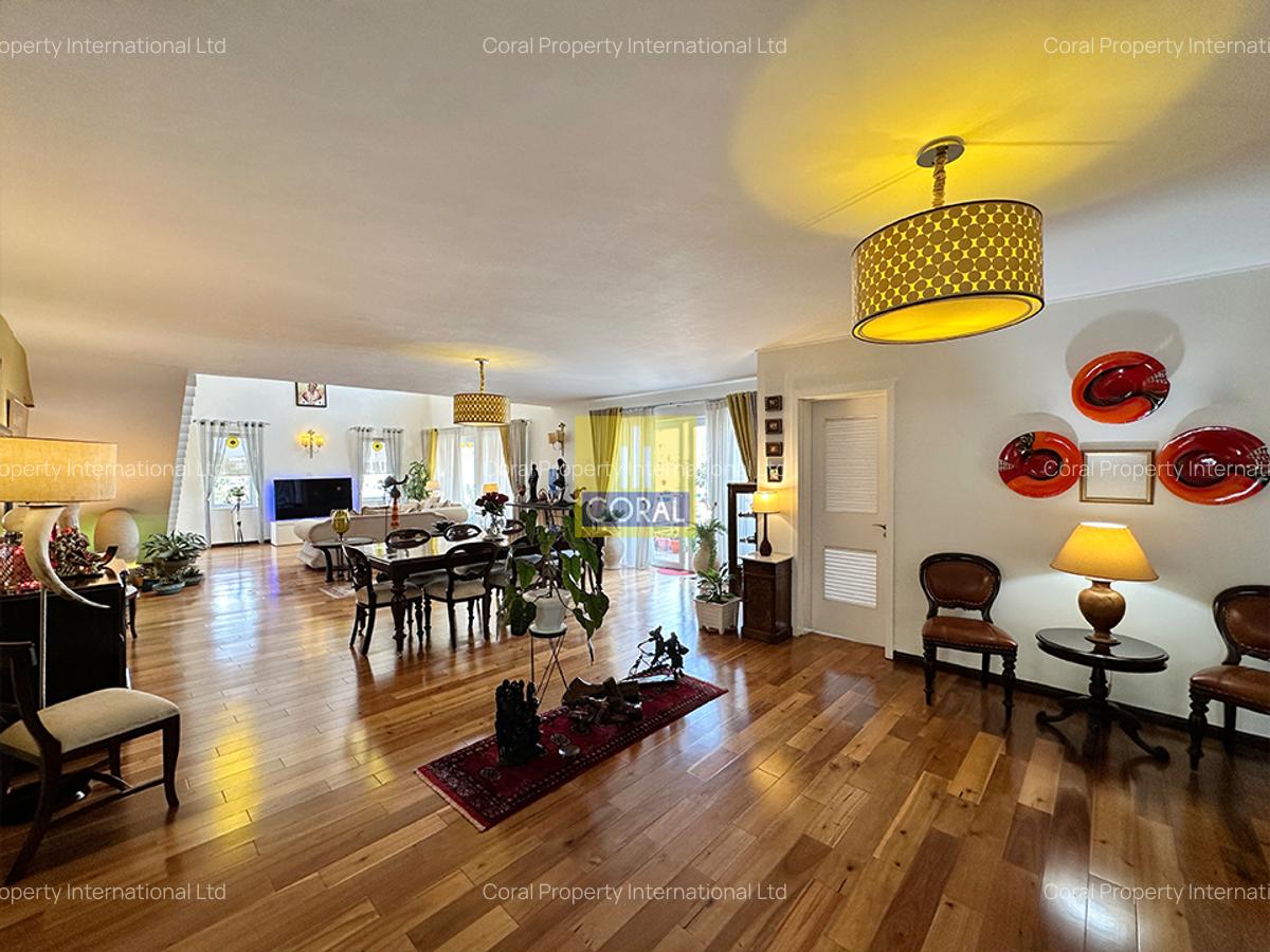 4 Bed Apartment in Kilimani - 3