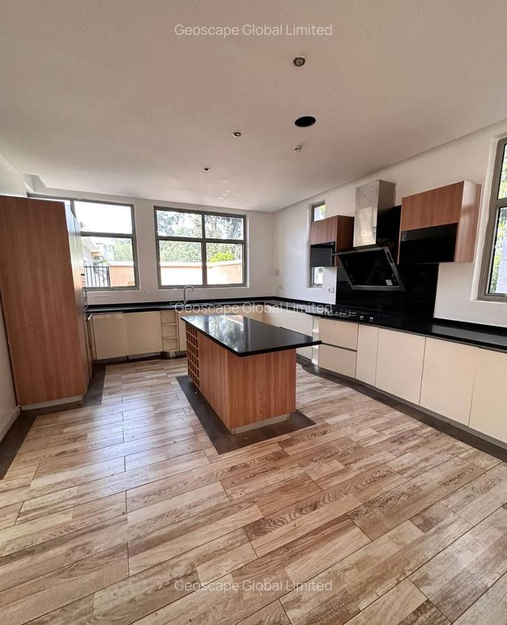 6 Bed Villa with En Suite in Karen - 10