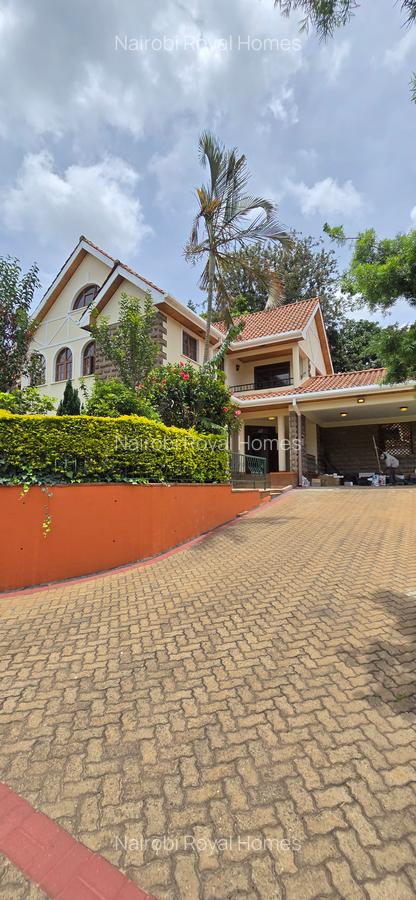 4 Bed Townhouse with En Suite at Lavington Green - 3